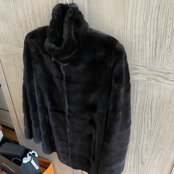 Michael Kors Sheared Mink - Picture 9 of 13